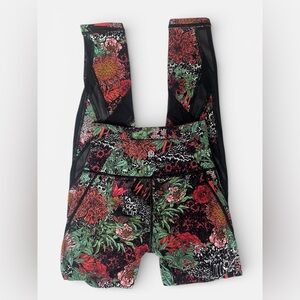 Lululemon Wunder Under Hi-Rise Tight
*Mesh" zen garden leggings! (2)